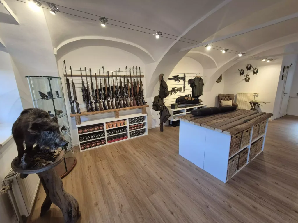 Waffen Haim Shop