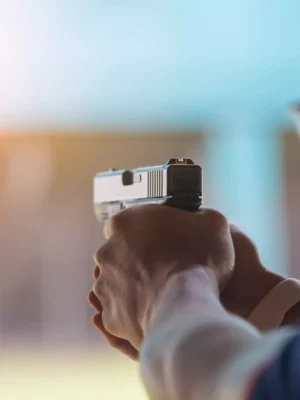 Sportschütze beim schiessen