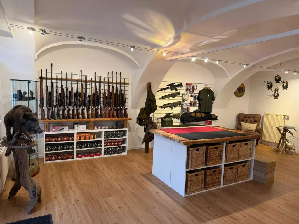 Waffen Haim Shop