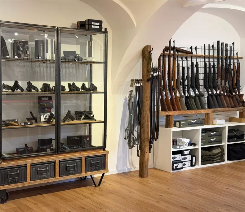 Waffen Haim Shop